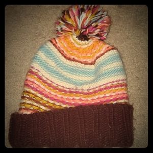 This is a nice hat to wear in fall ! ❤